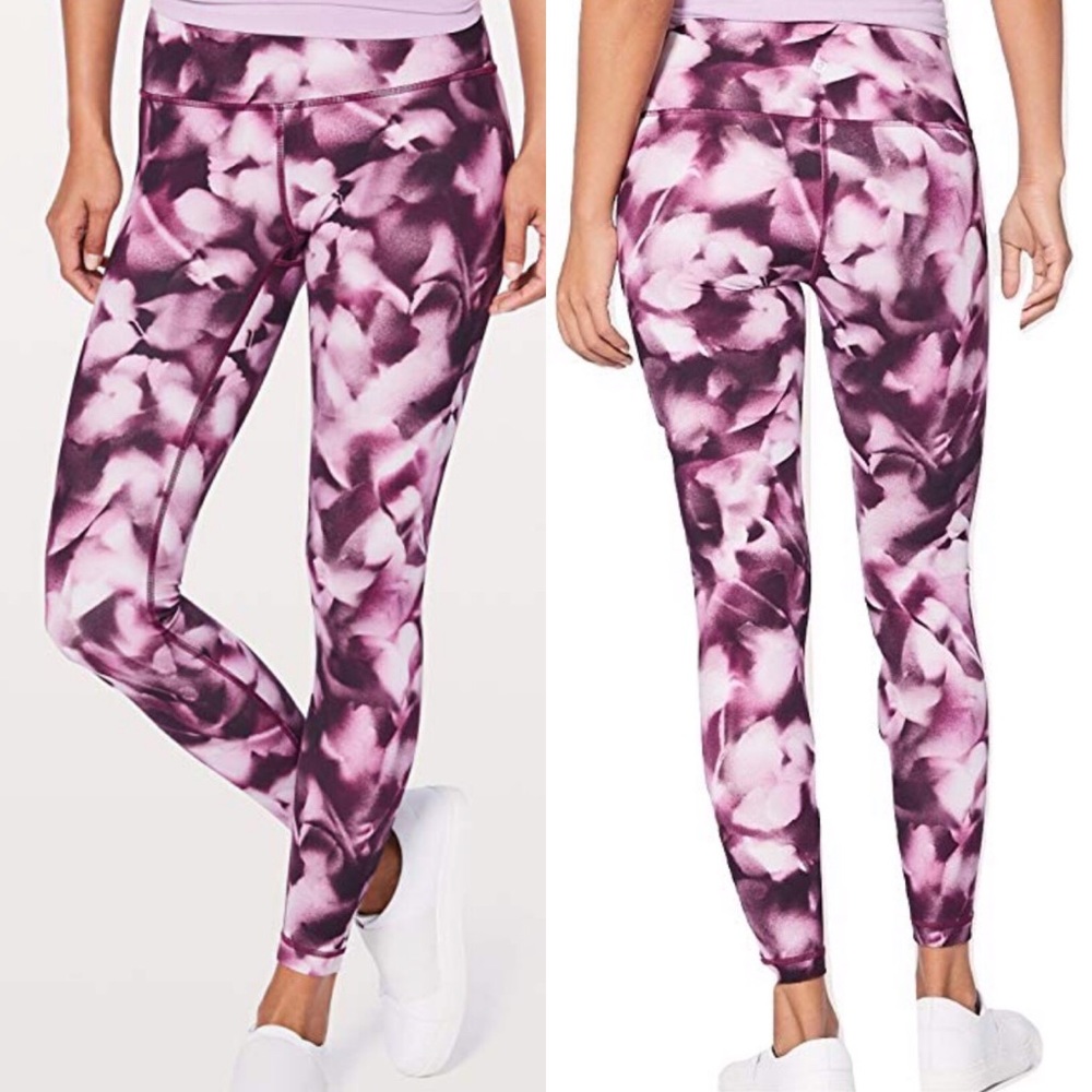 Rare Lululemon abstract wunder under high rise 10